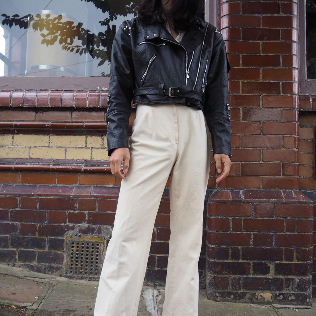 ロックスターのようなスタイルをユーロクラシックなアイテムで