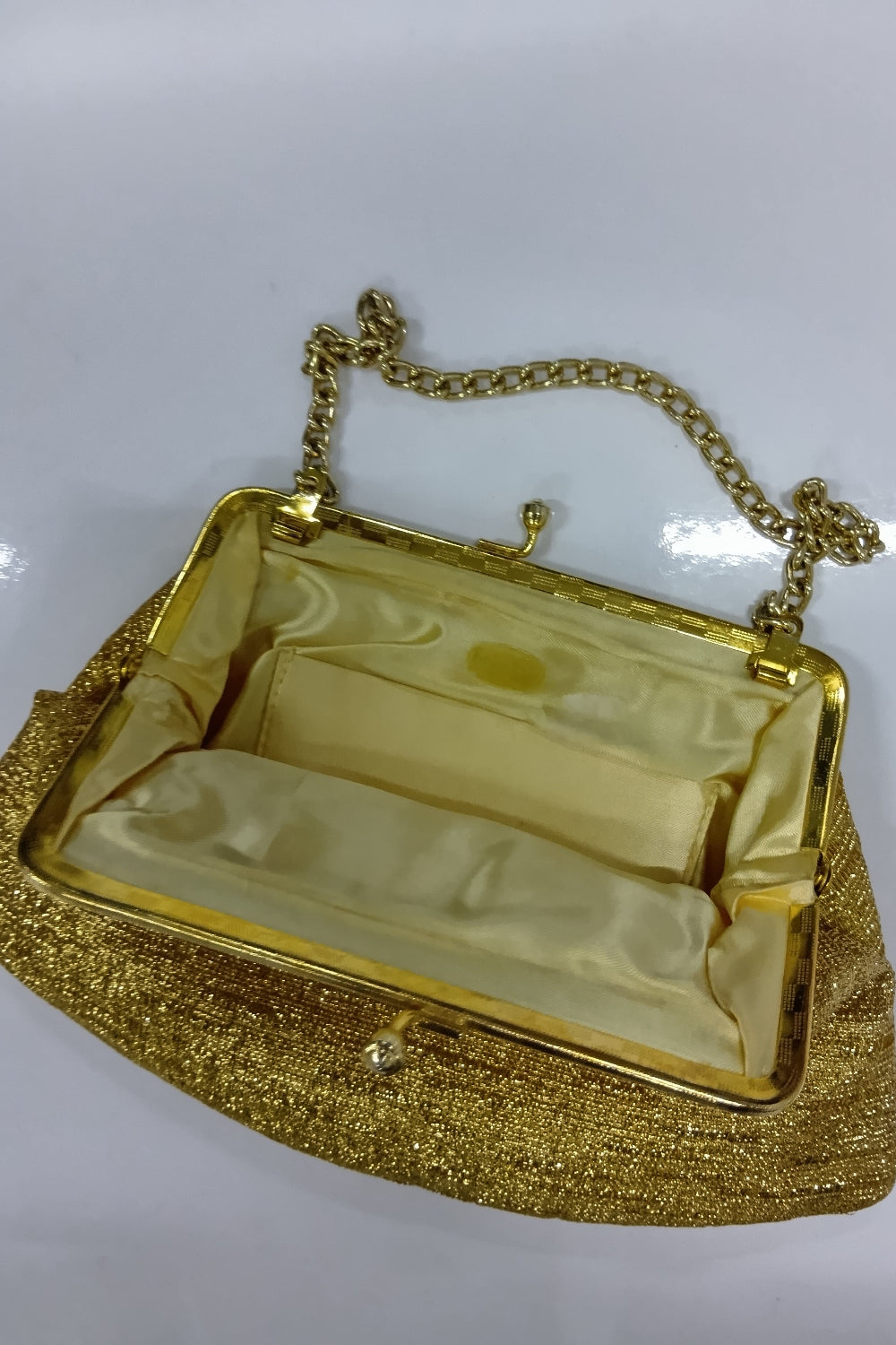 50s Gold mini clasp purse with flapper vibes
