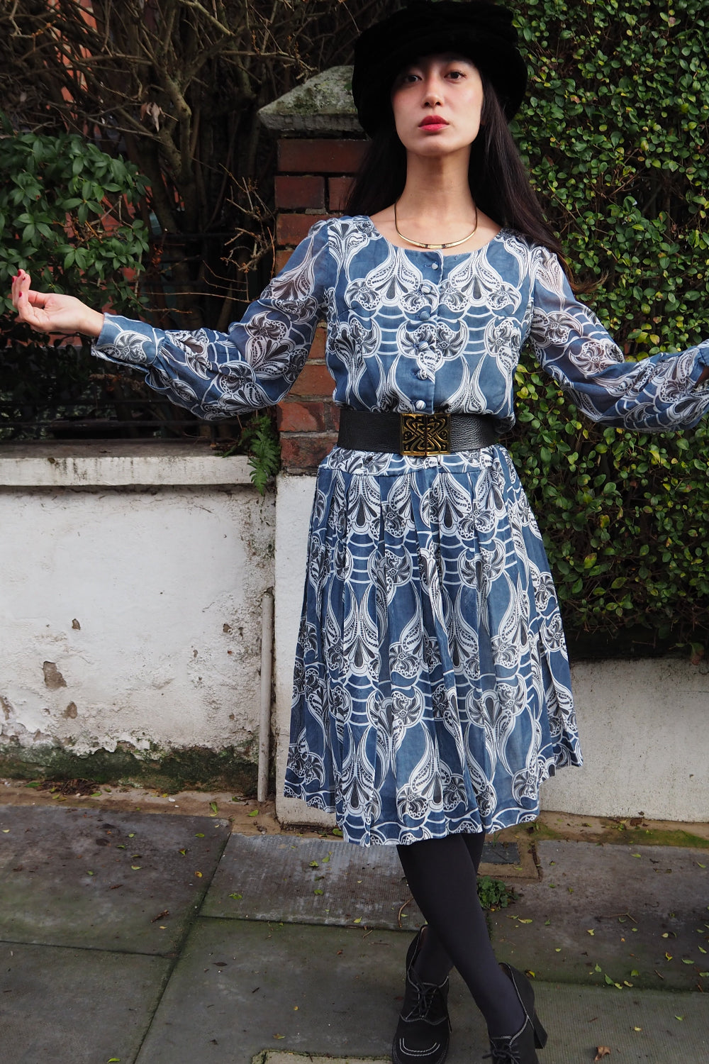 80's Rembrandt art nouveau patterned Dress