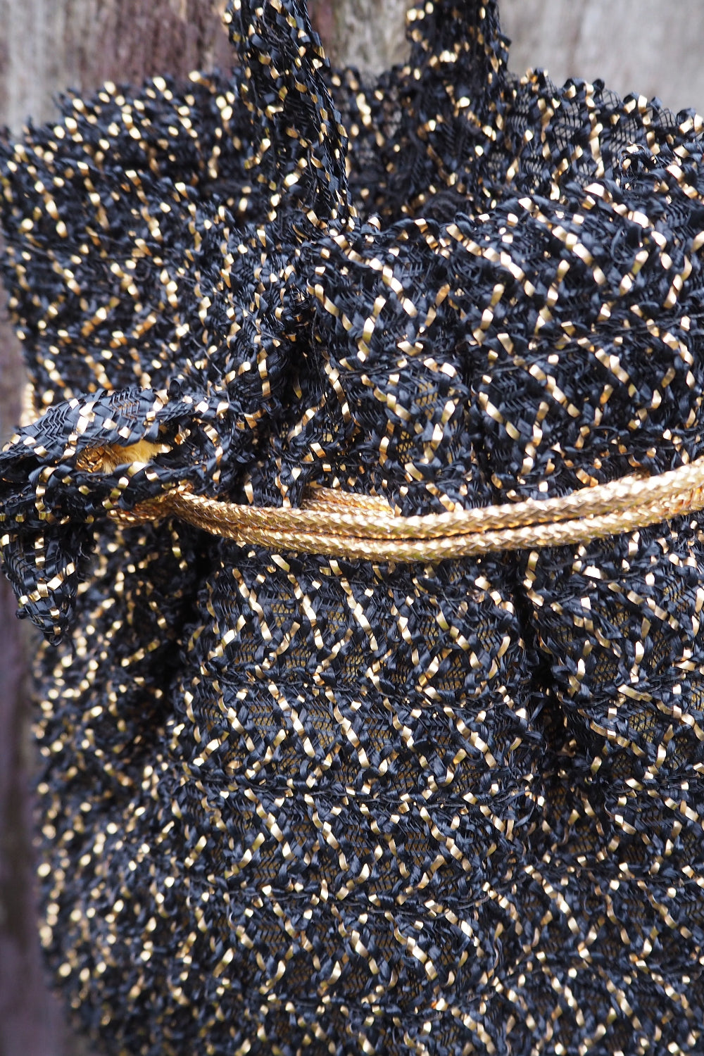 50s one-handle bag with flapper vibes