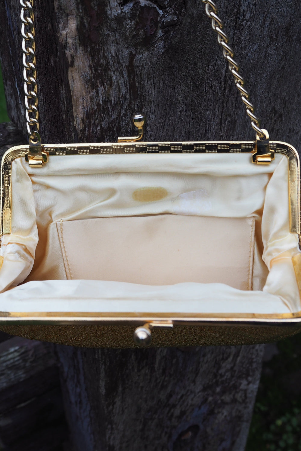 50s Gold mini clasp purse with flapper vibes