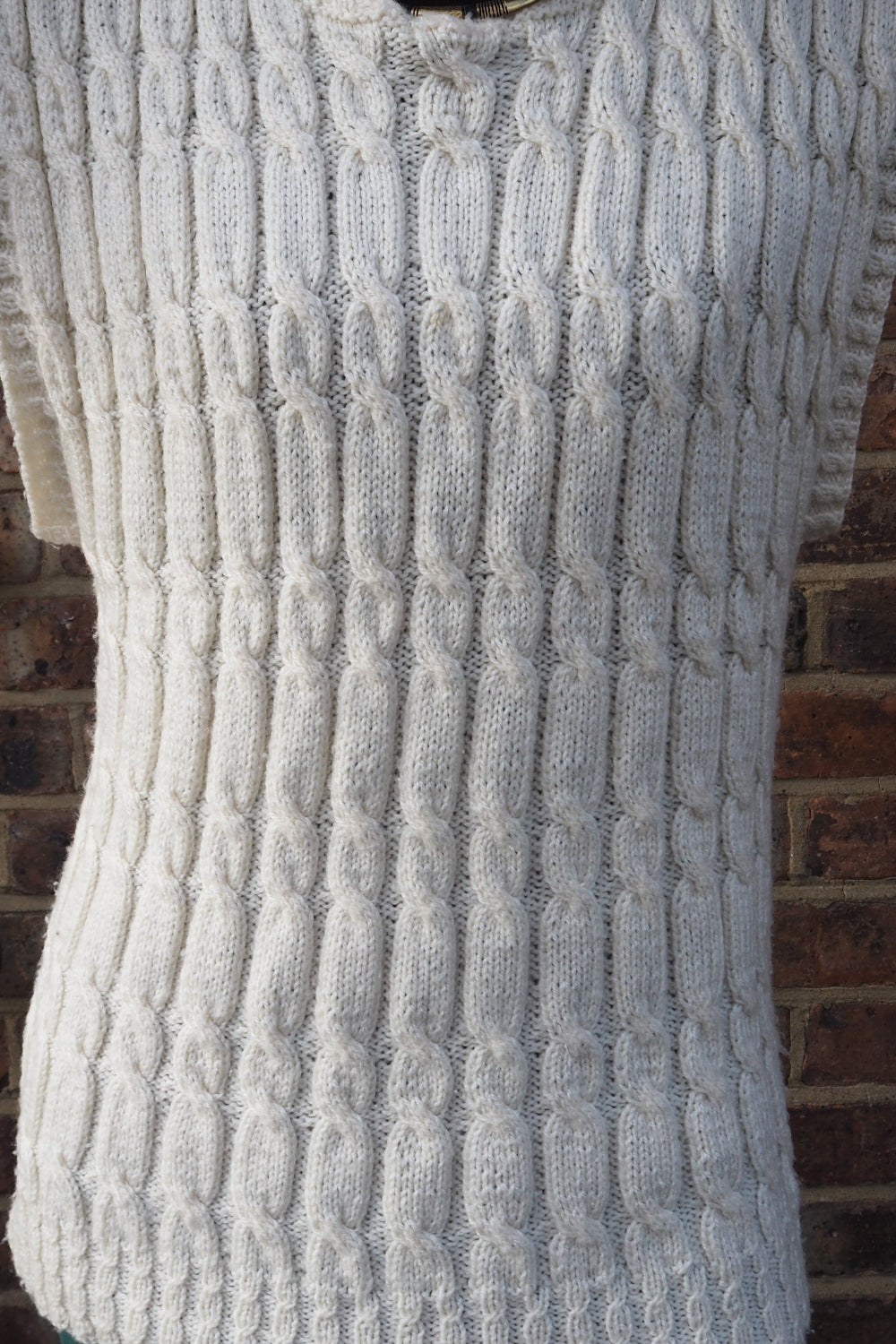 French Vintage White Cable Knit Vest