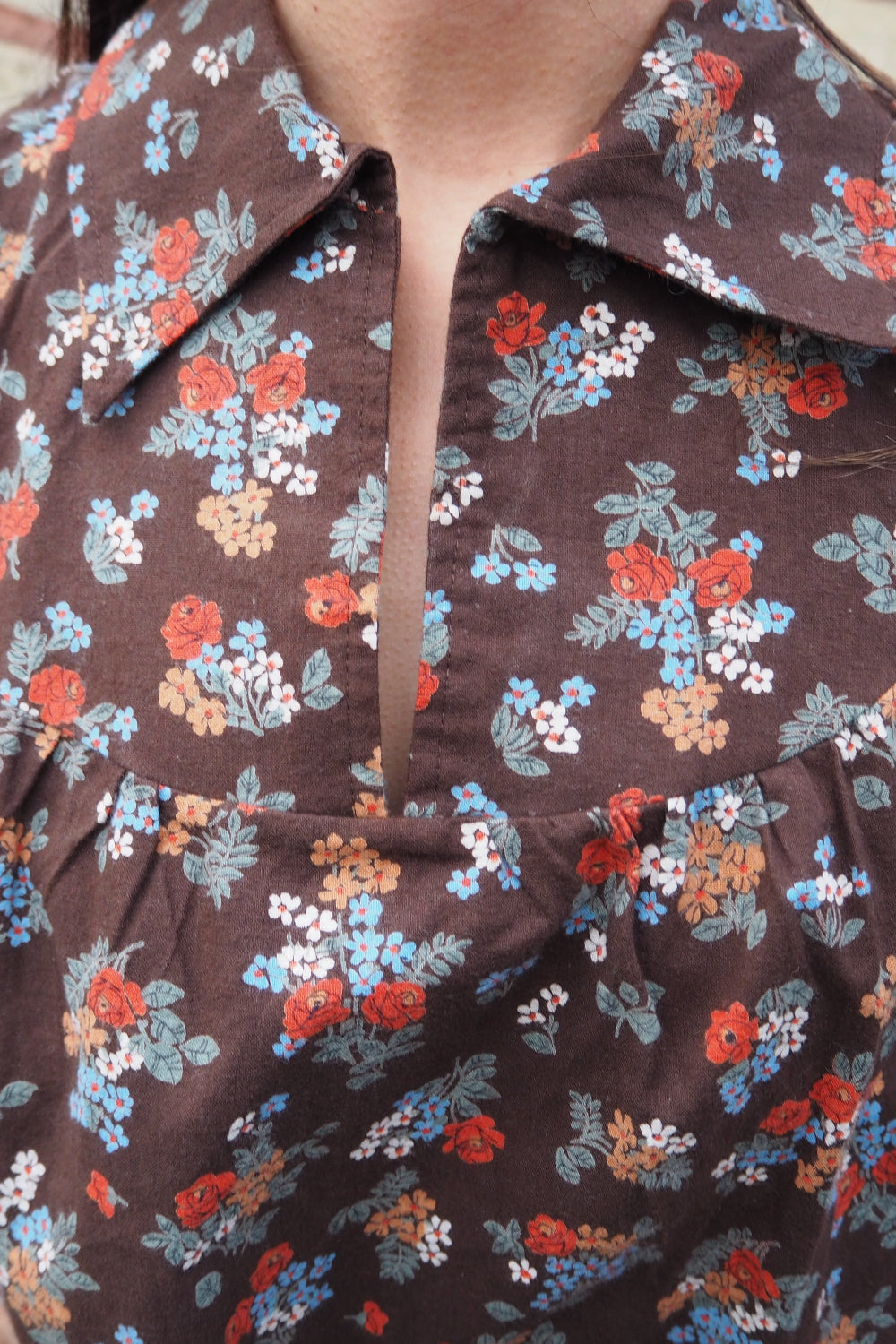 70's Bohemian Floral Brown Shirt