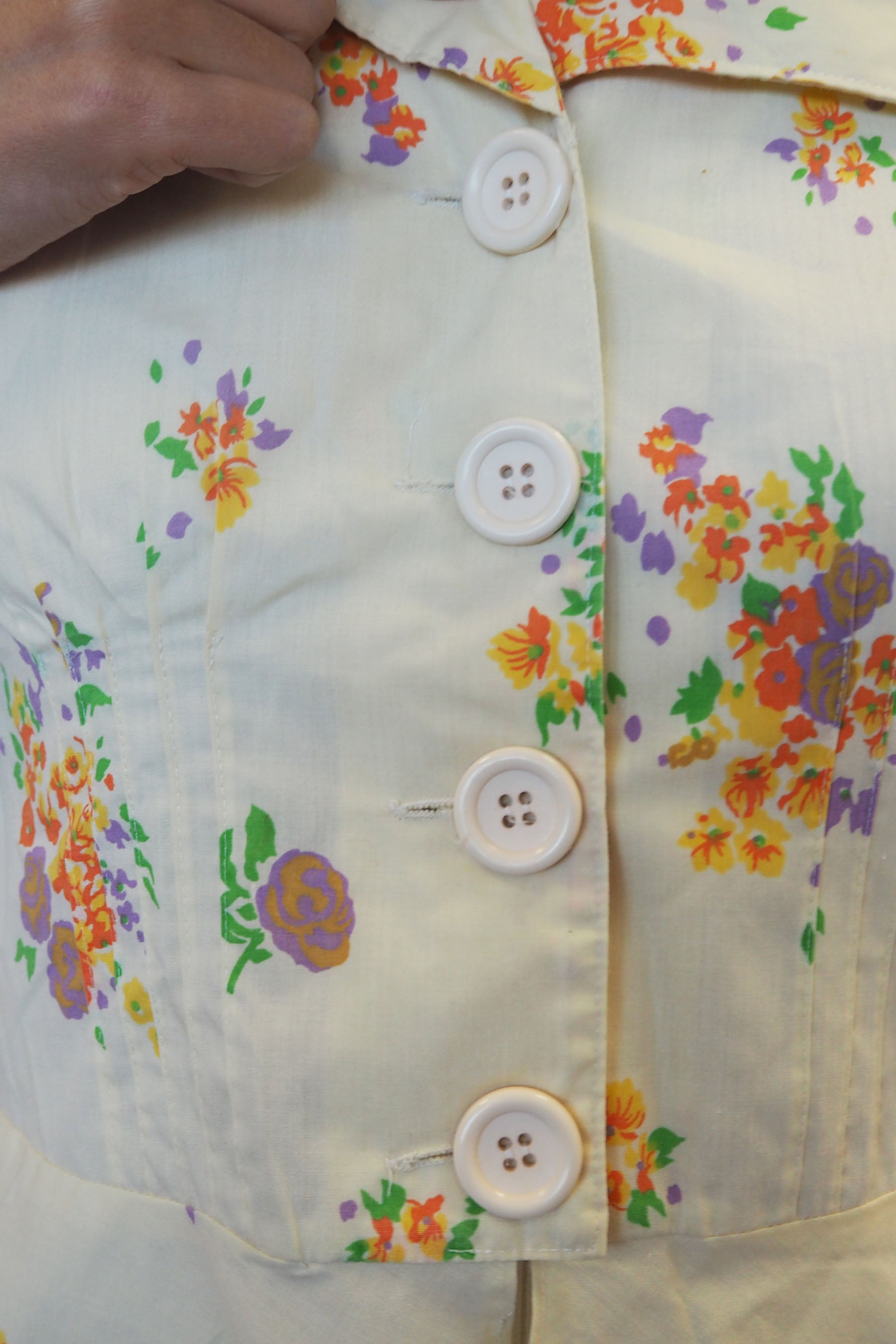 70's Exculsive Fashion Floral Half Sleeve Shirt Cream Yellow
