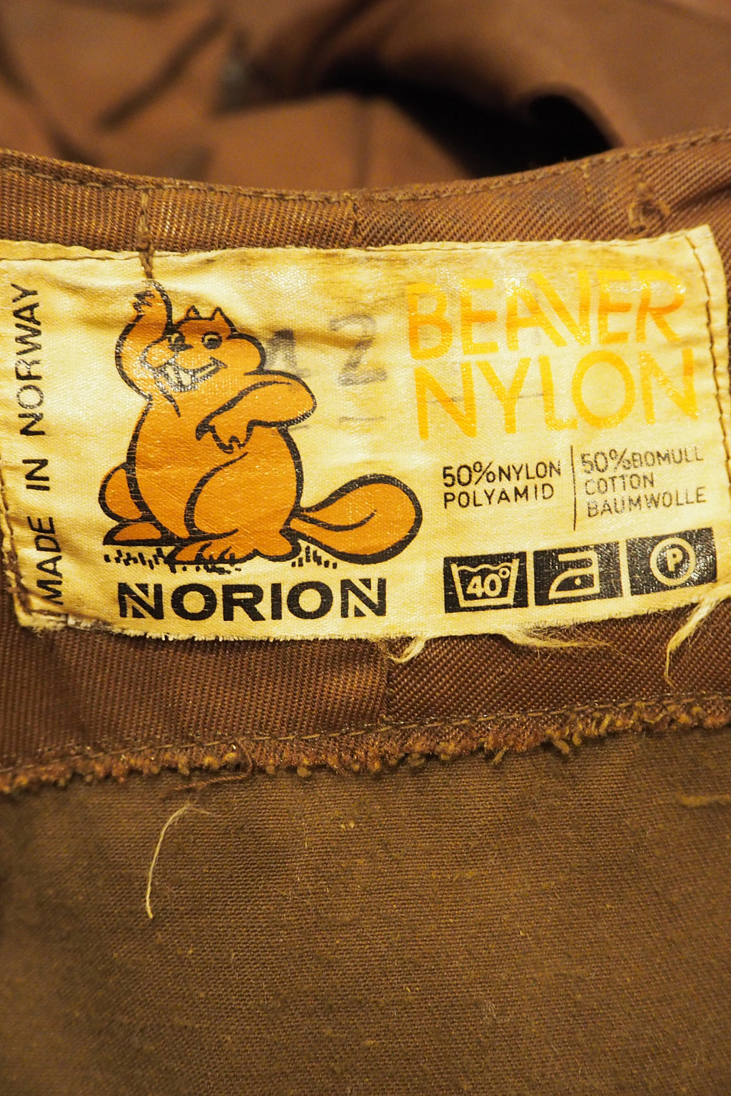 70's Norion BEAVER NYLON Hunting Vest Brown