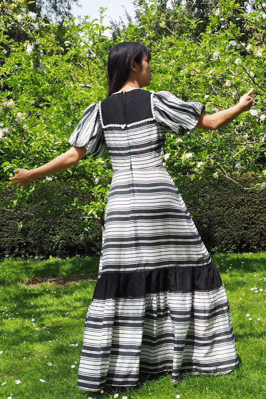 70's Richard Shops Empire Line Dress Black/White