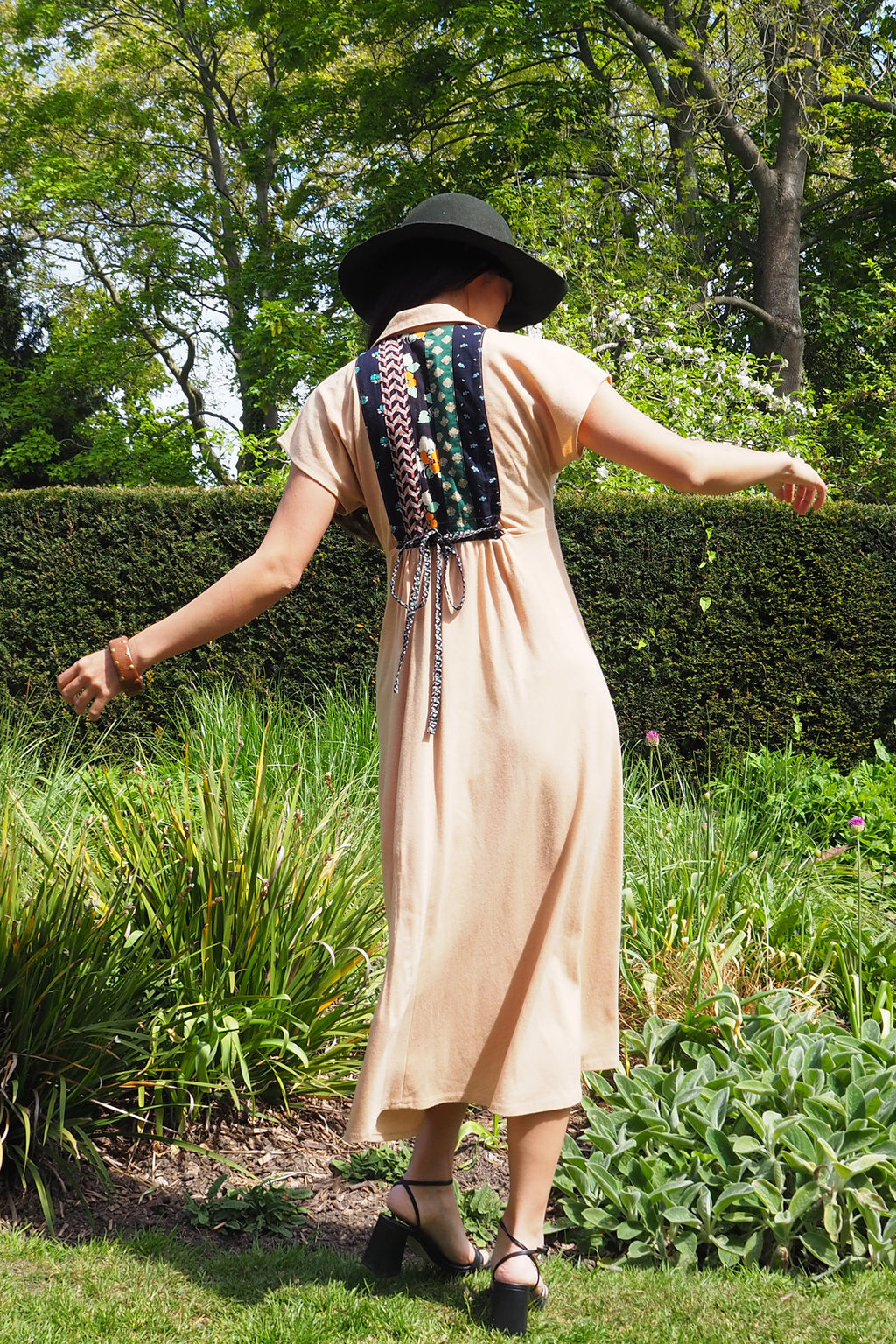 70's David Silverman Afghan Style Dress Beige
