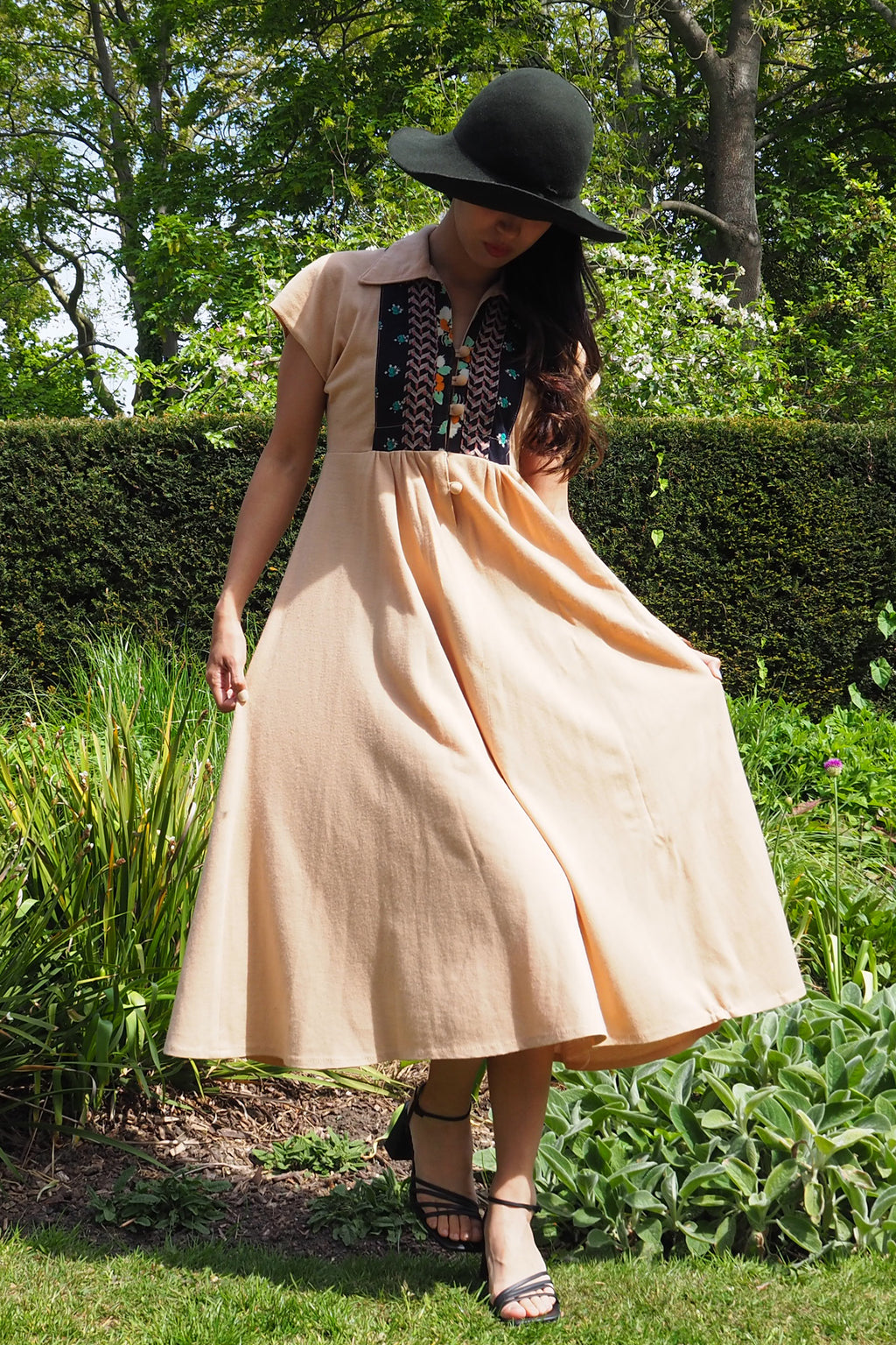70's David Silverman Afghan Style Dress Beige