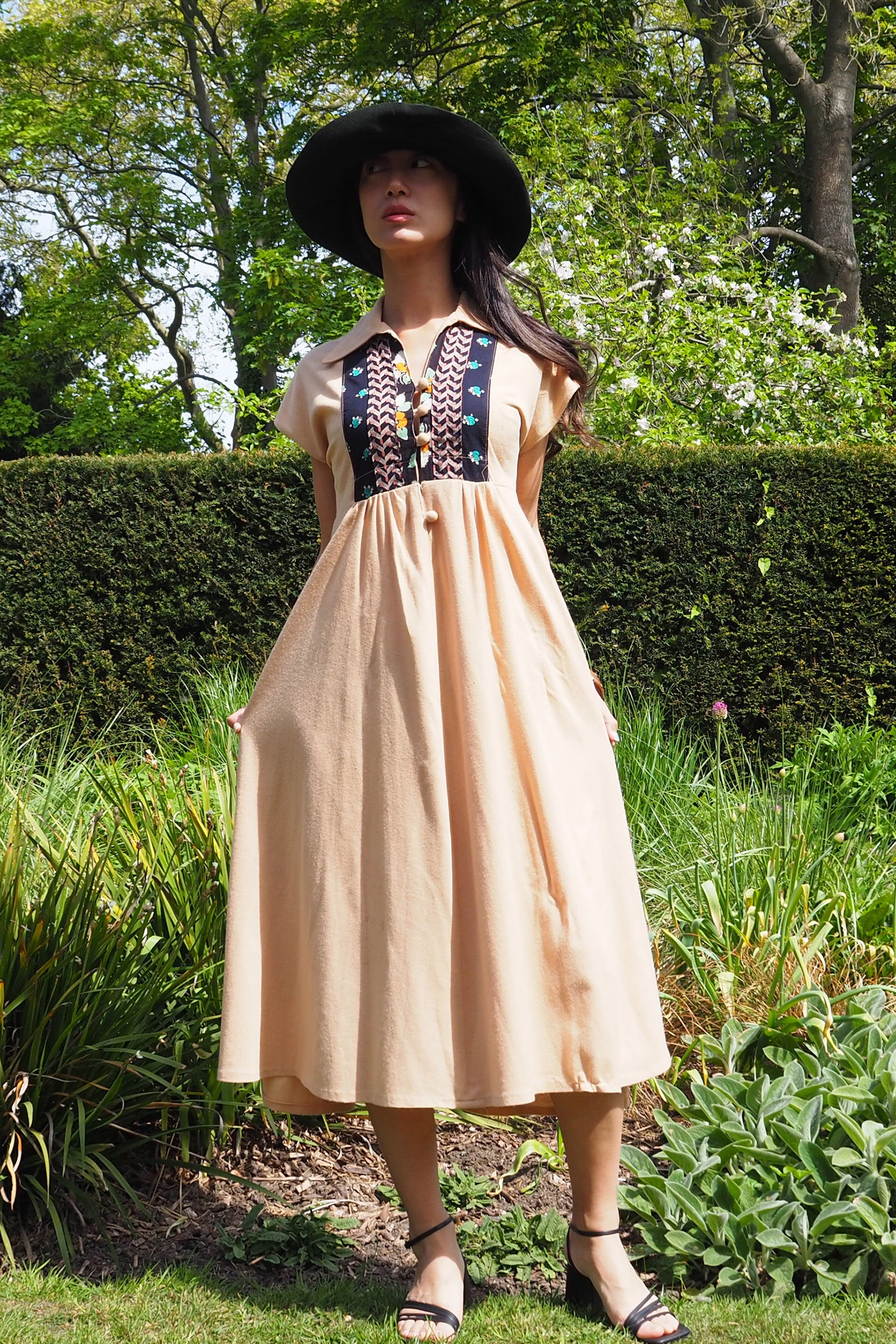 70's David Silverman Afghan Style Dress Beige