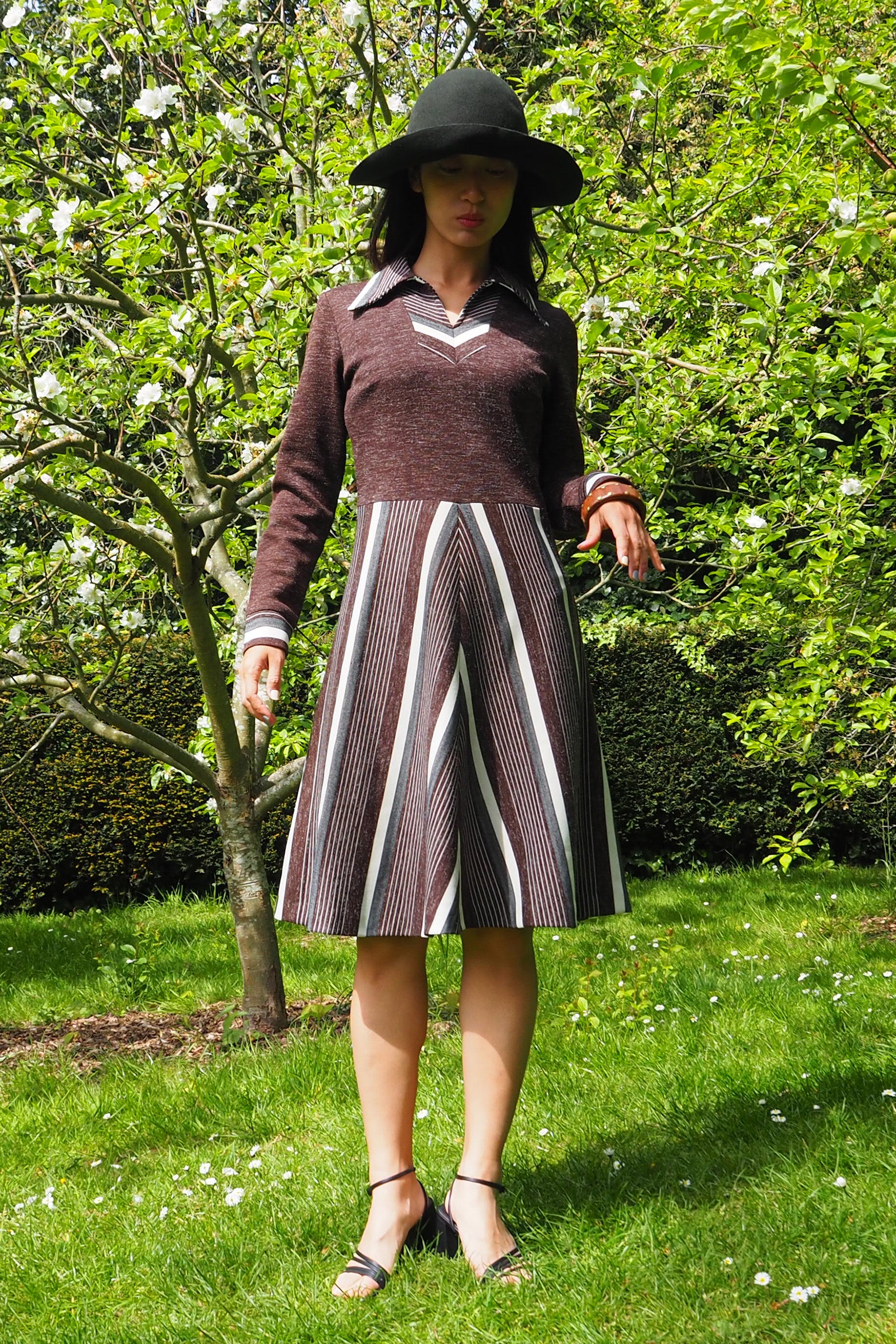 Vintage Geometric Pattern Dress Brown