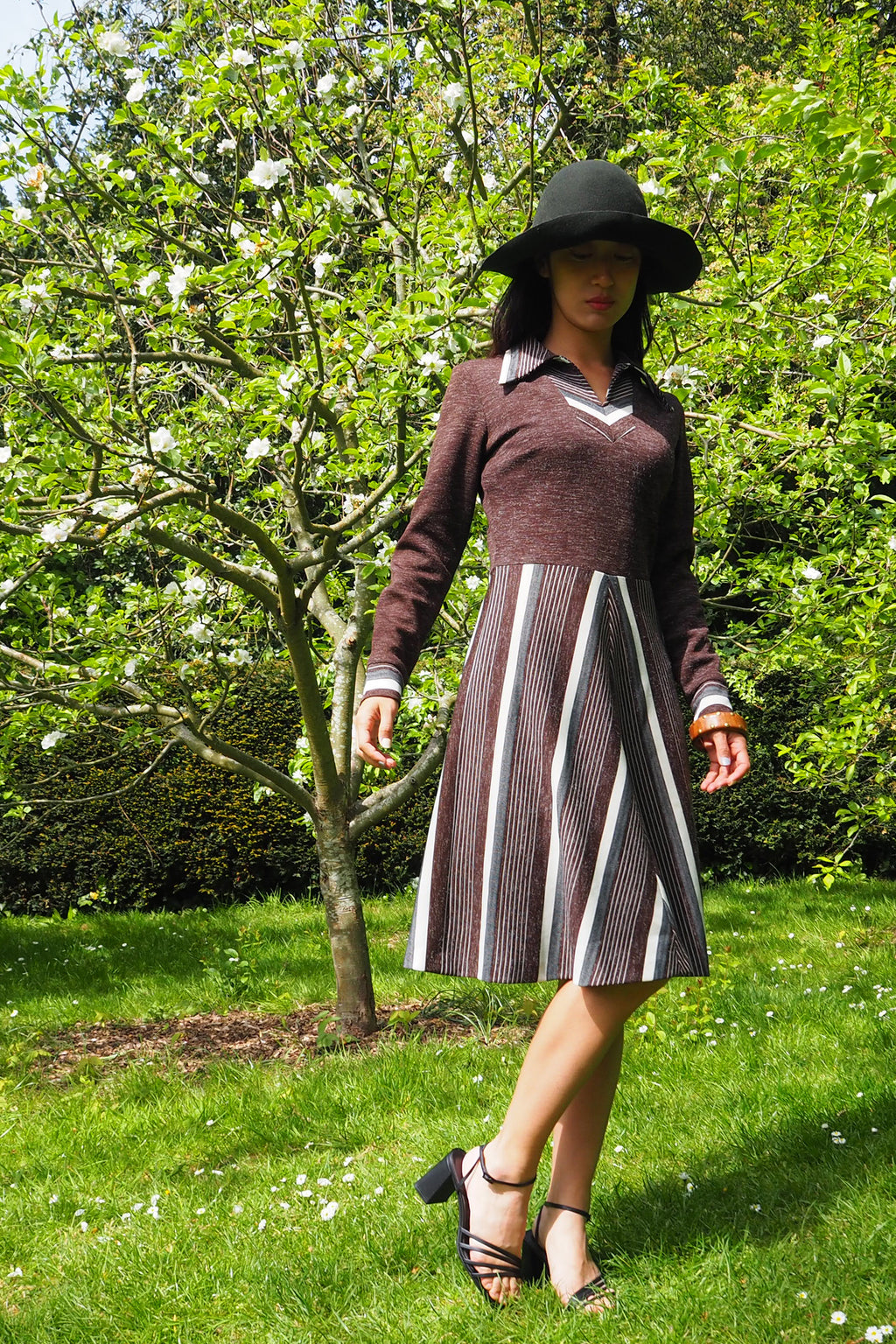 Vintage Geometric Pattern Dress Brown