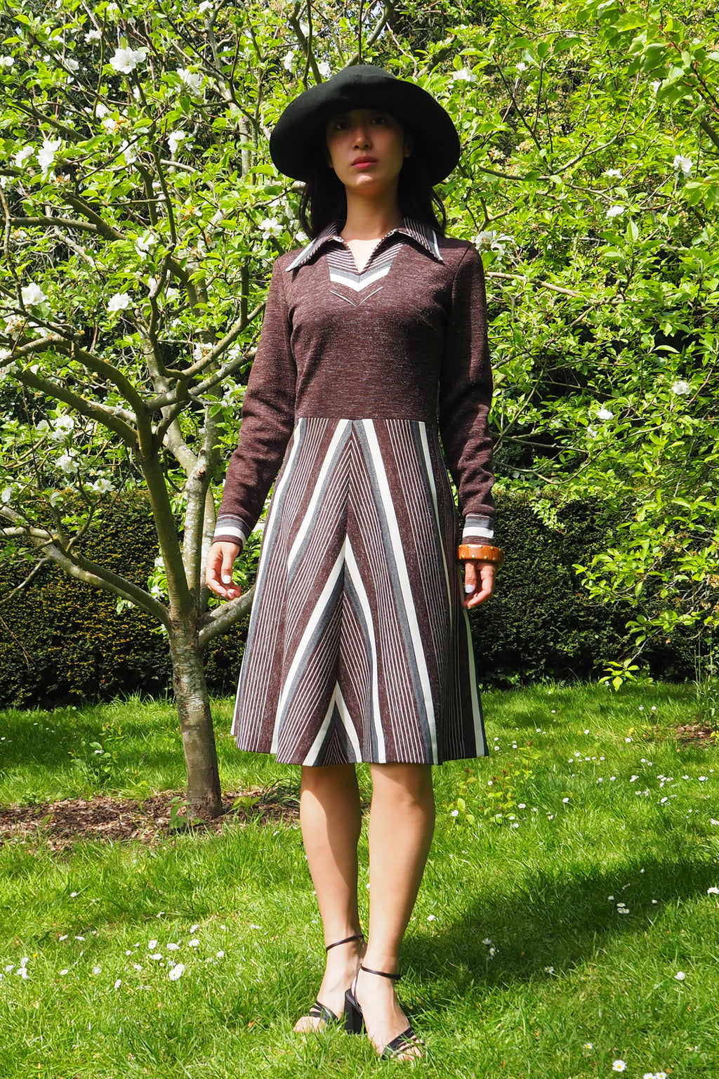 Vintage Geometric Pattern Dress Brown