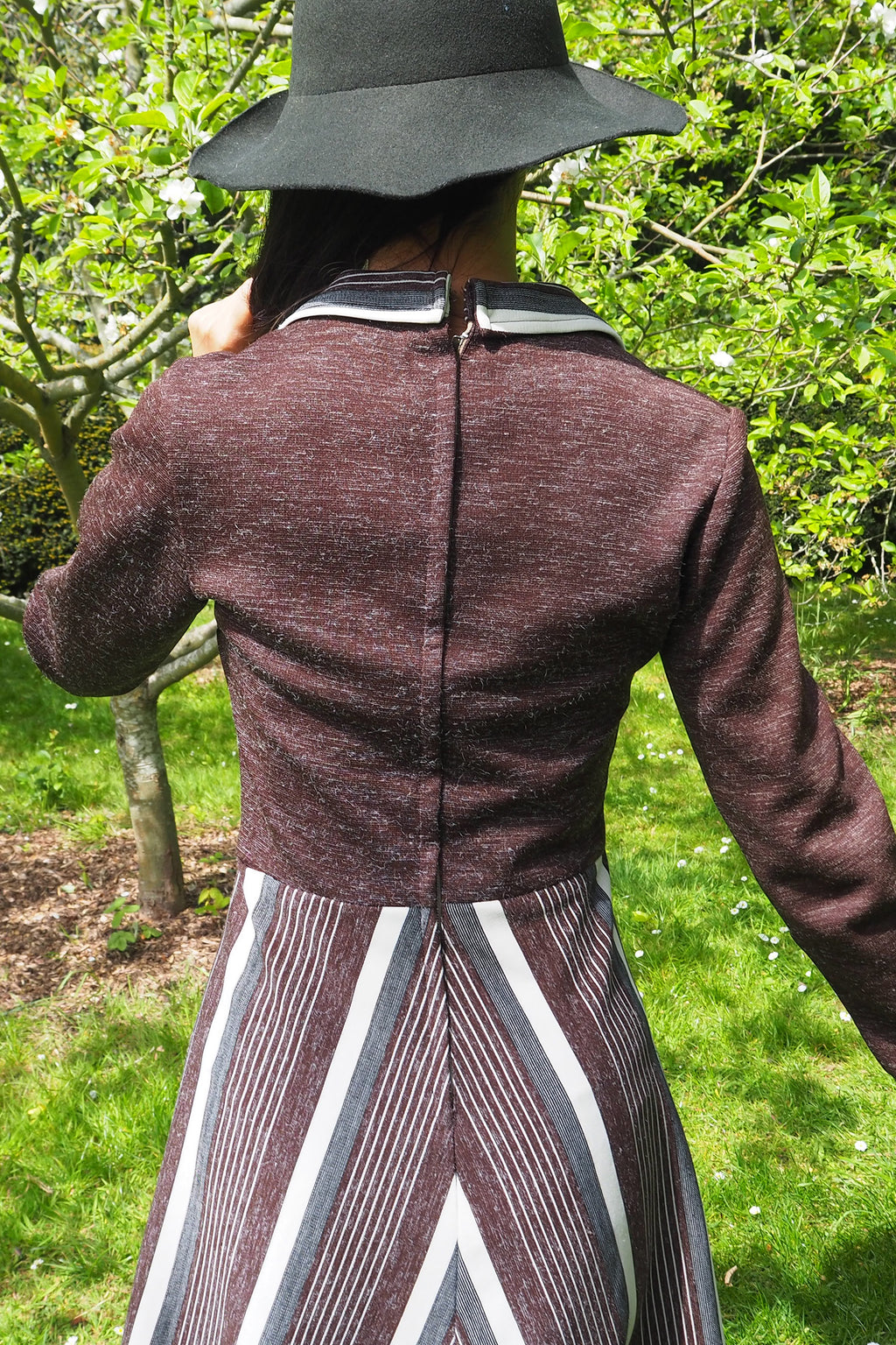 Vintage Geometric Pattern Dress Brown