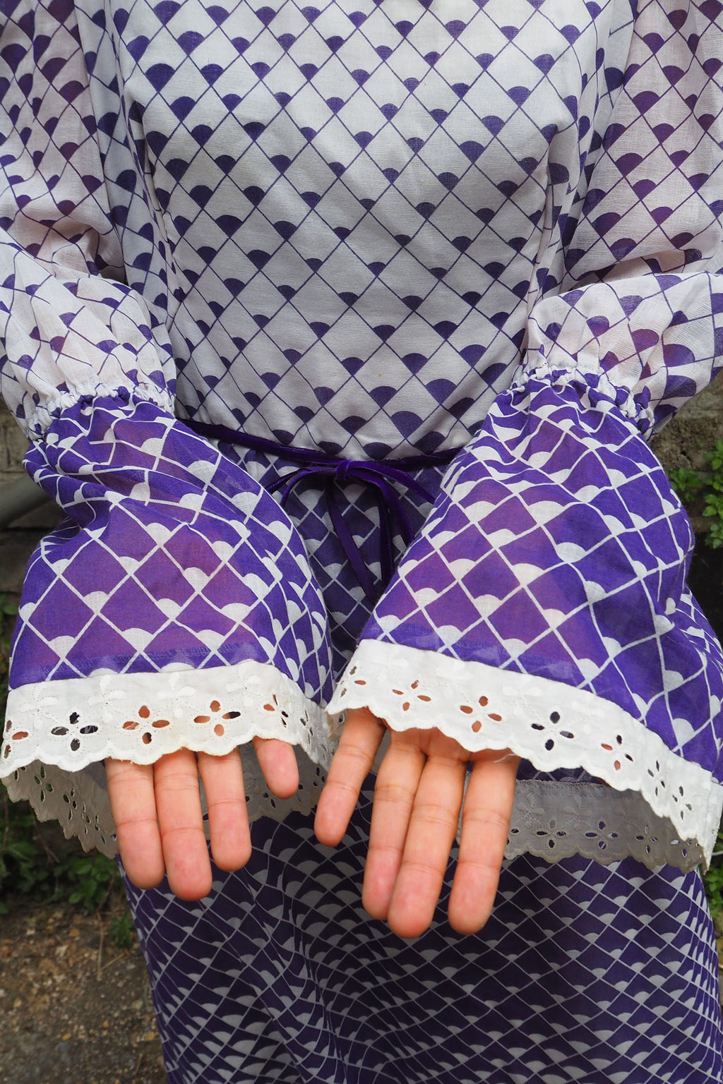 70's Geometric Empire Line Dress Purple/White
