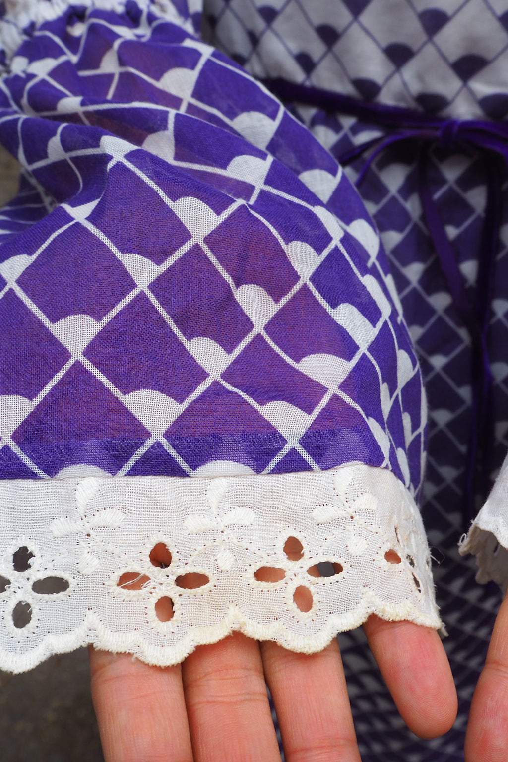 70's Geometric Empire Line Dress Purple/White
