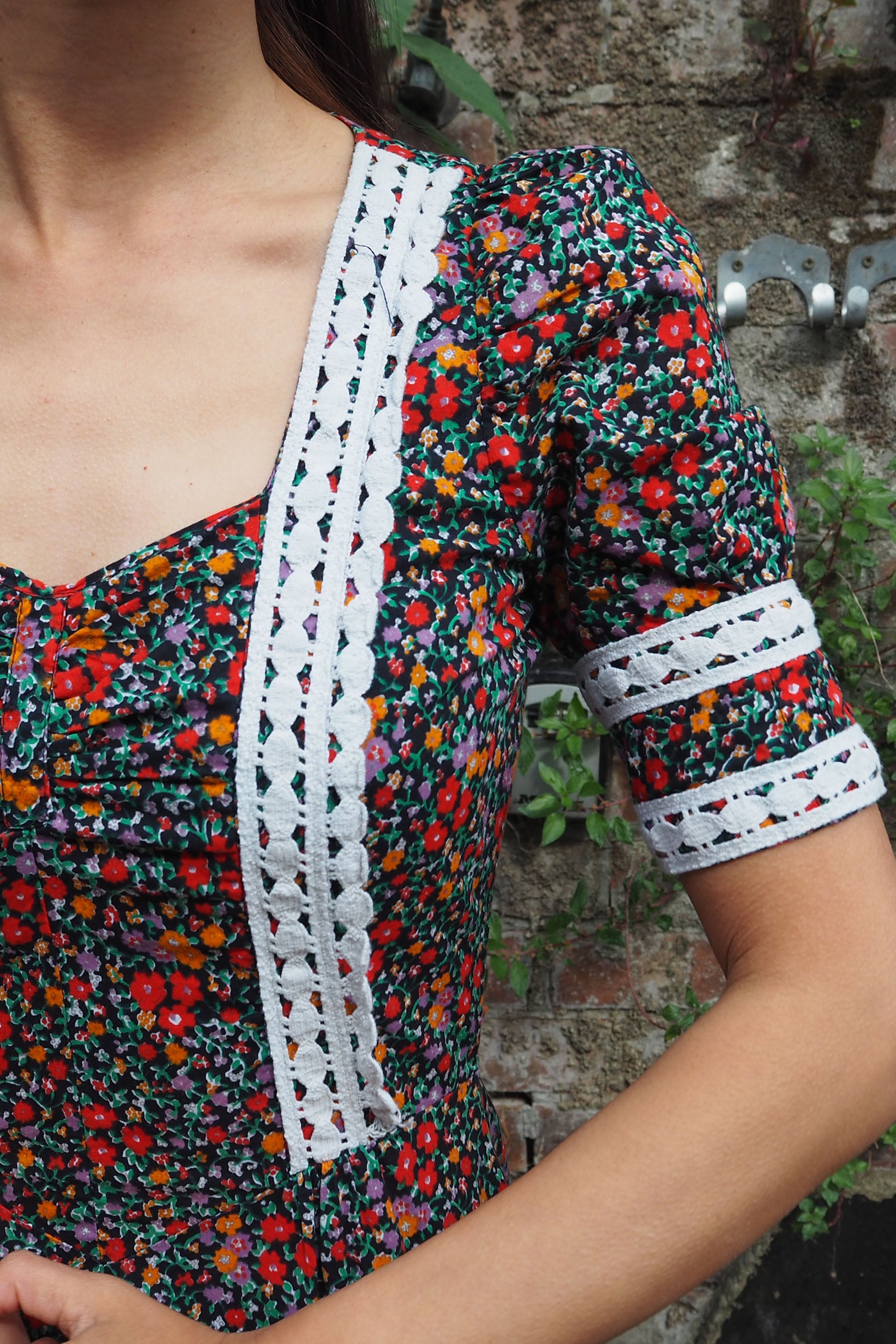 70's Betty Barclay Floral Dress Black/Red/Orange