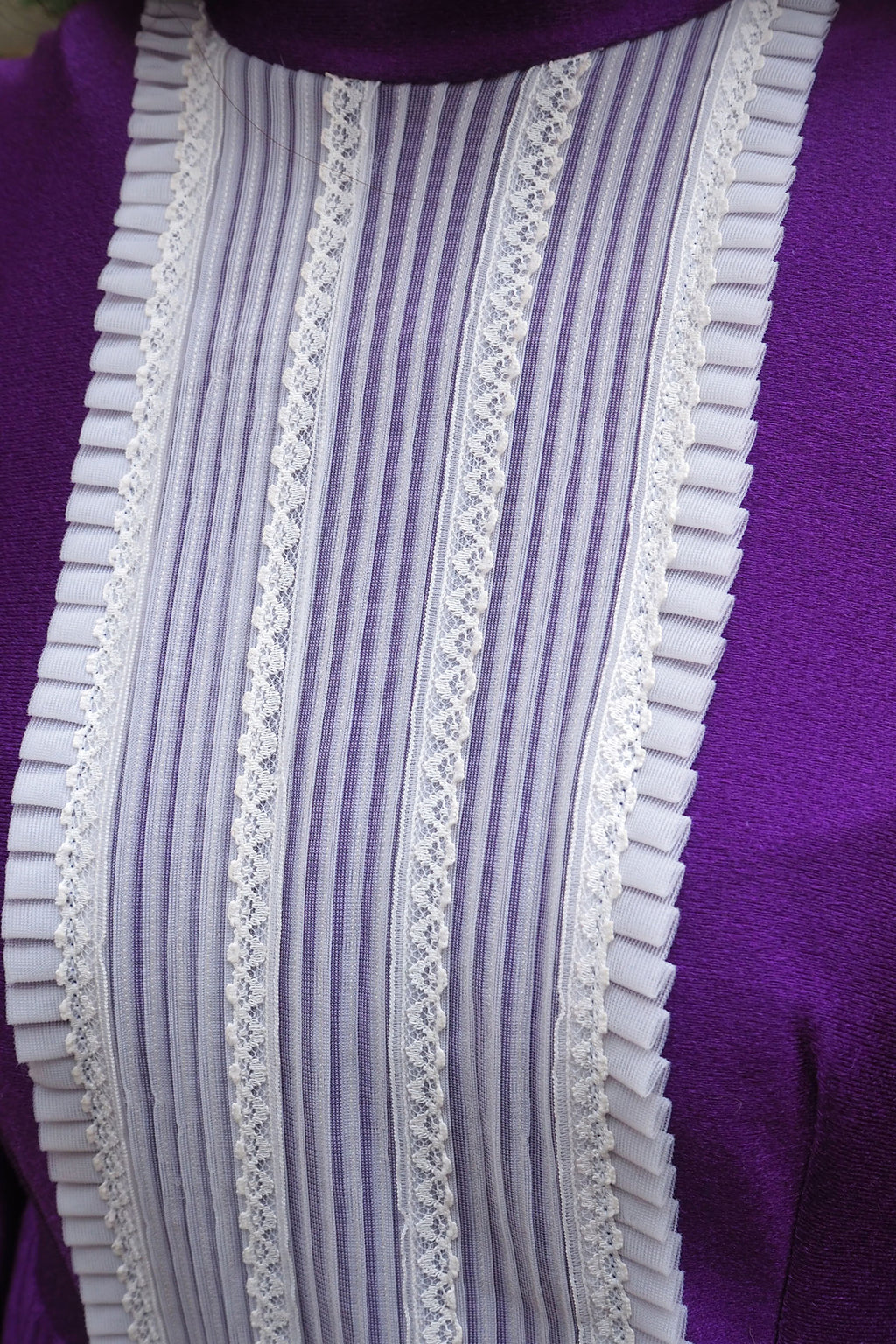 70's Tattershall Velvet Lace Dress Purple