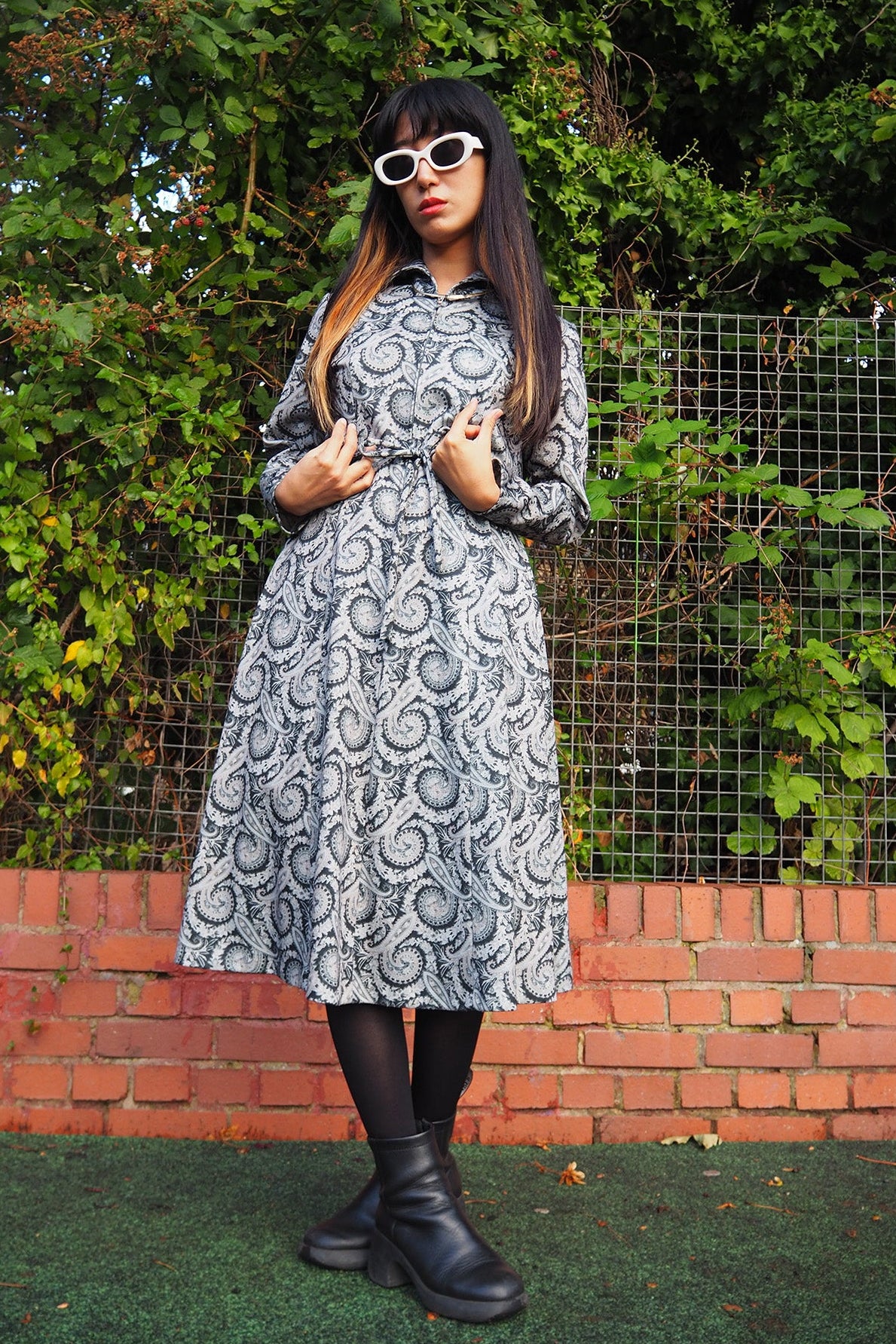 70's Paisley Dress Britain Vintage | Polyester Easy Care Dress