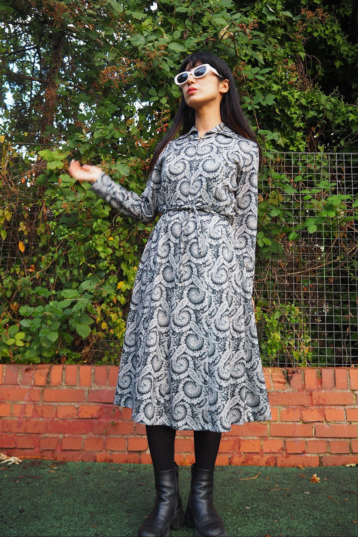 70's Paisley Dress Britain Vintage | Polyester Easy Care Dress