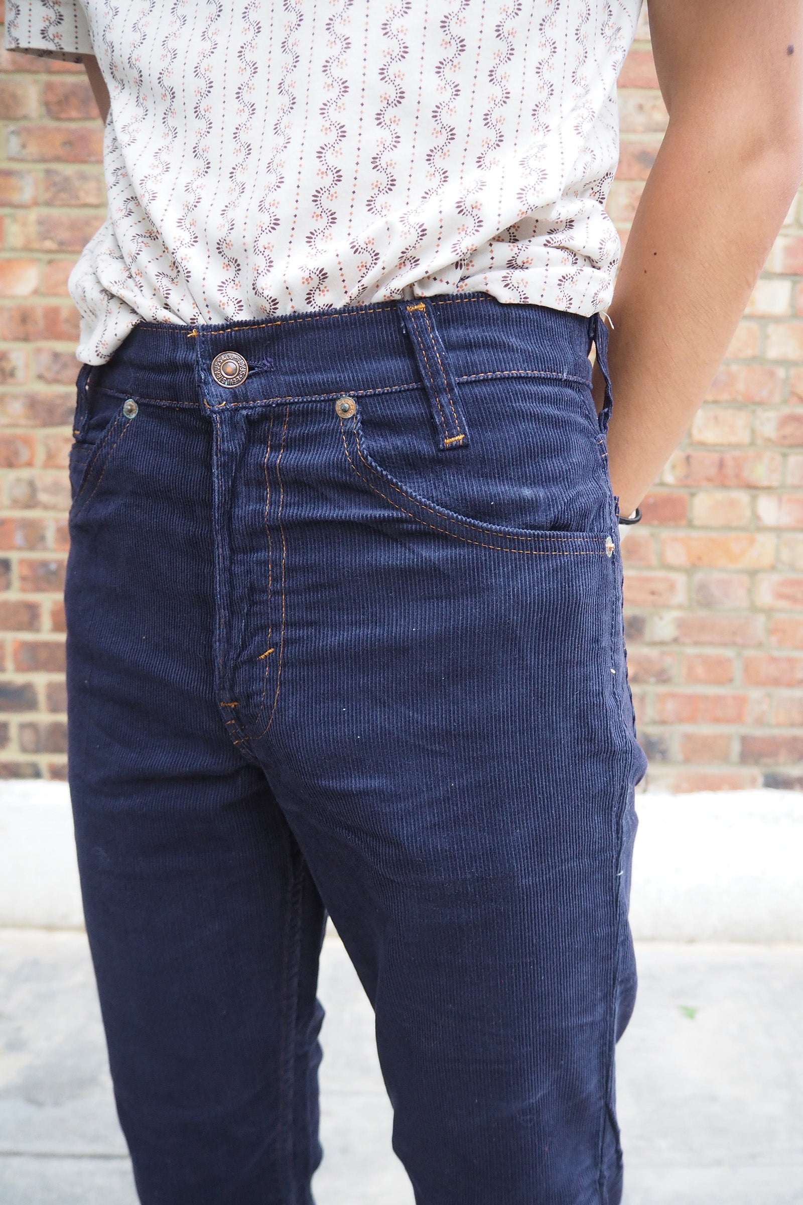 Levi's 716-1517 Deadstock Corduroy Pants 70's | Student Line Navy W29