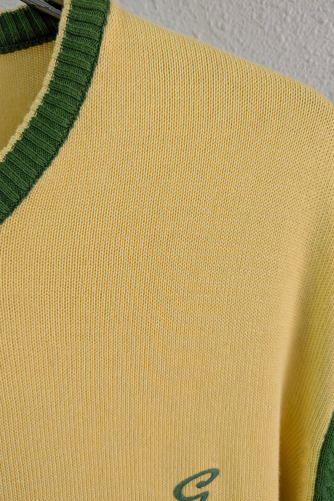 Deadstock 70's Style V-Neck Sweater Ginger Lemon | College School Knit