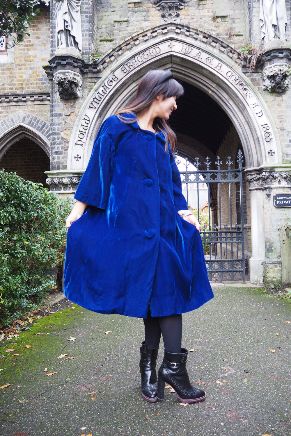 70s Vintage Blue Velvet Opera Cape - European Evening Wear