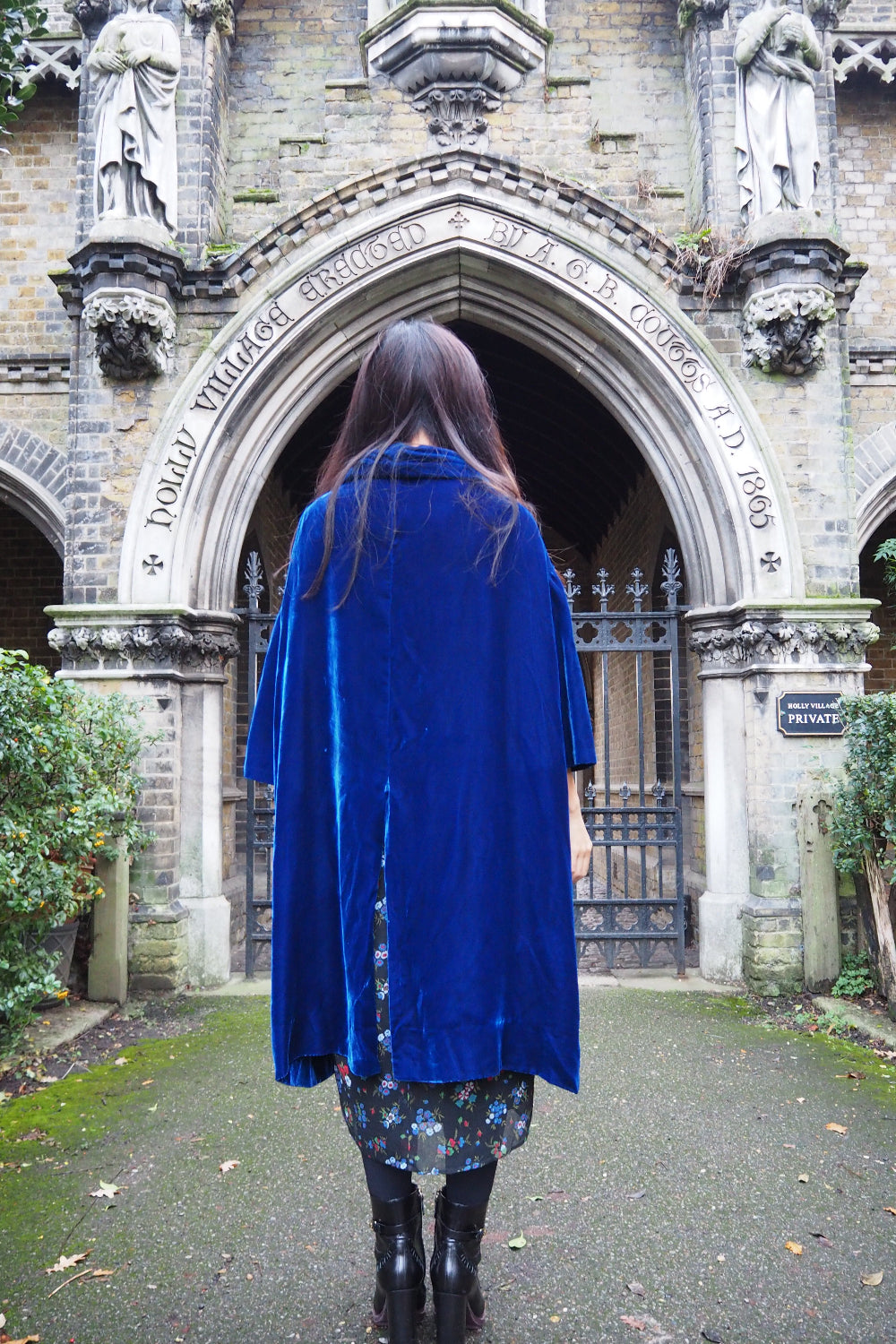 70s Vintage Blue Velvet Opera Cape - European Evening Wear