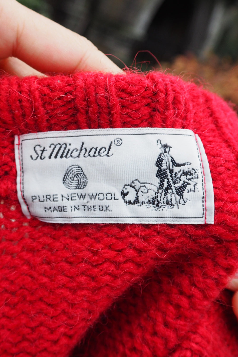 80s Vintage British Knitwear - St Michaels Pure Wool Sweater