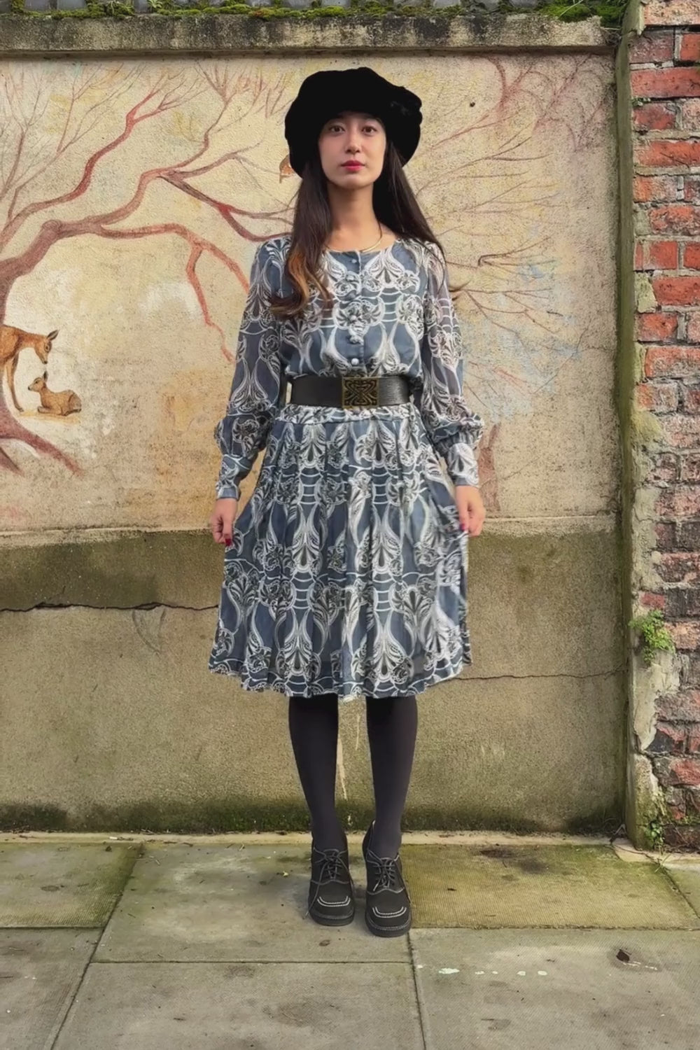 80's Rembrandt art nouveau patterned Dress